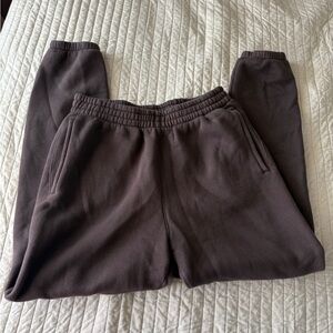 Outdoor voices heavy weight cotton sweatpants chocolate medium